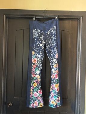 Navy Floral High-Waist Printed Leggings